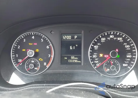 2015 Volkswagen Passat 1.8T Wolfsburg Edition z USA, uszkodzony, nr VIN 1VWAT7A38FC014908